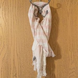 💲💲Tickled Pink scarf